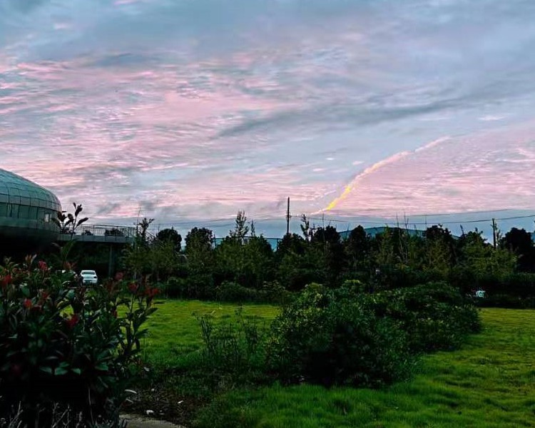 九游园区的夕阳真美 九游园区的夕阳真美